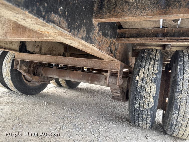 image for item EA1933 2009 Kiefer built Inc 2000 25 PT equipment trailer