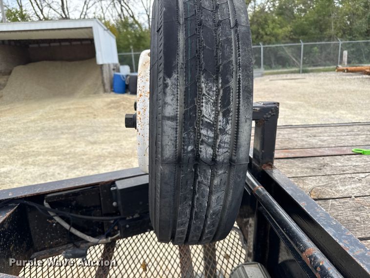 image for item EA1933 2009 Kiefer built Inc 2000 25 PT equipment trailer