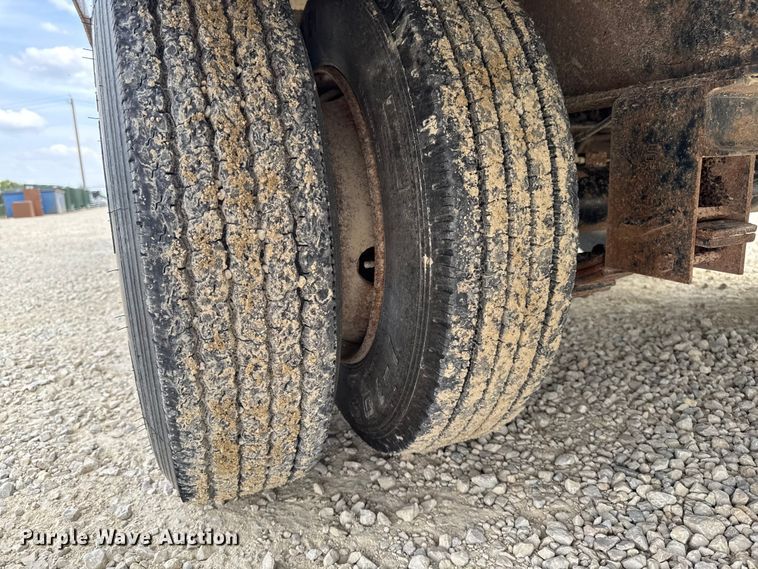 image for item EA1933 2009 Kiefer built Inc 2000 25 PT equipment trailer