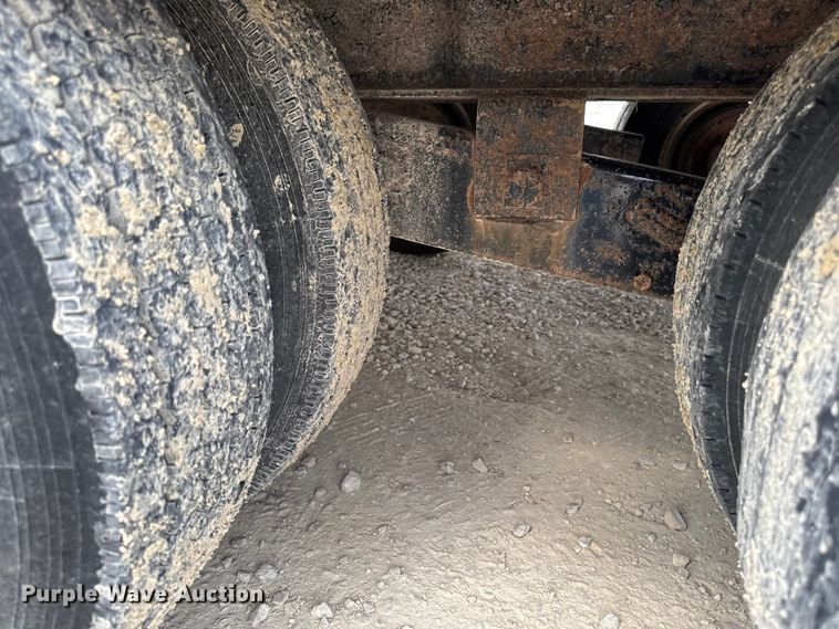 image for item EA1933 2009 Kiefer built Inc 2000 25 PT equipment trailer