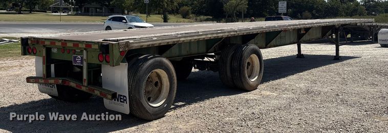 image for item EA7528 1995 Untility FS2CHAE flatbed trailer
