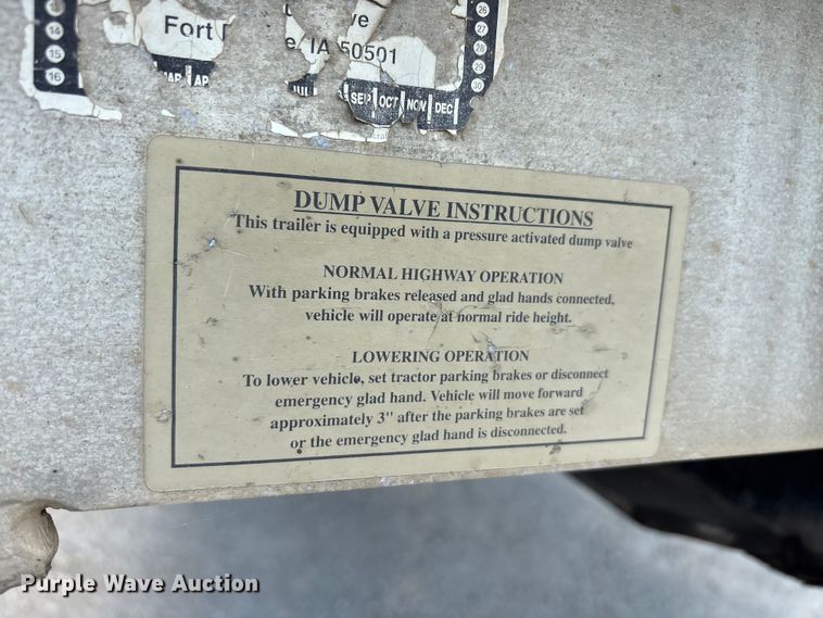 image for item EA7529 2000 Transcraft Eagle W2 48X96 side curtain trailer