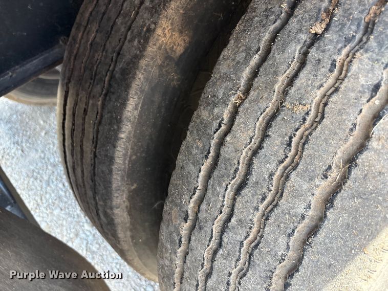 image for item EA7529 2000 Transcraft Eagle W2 48X96 side curtain trailer