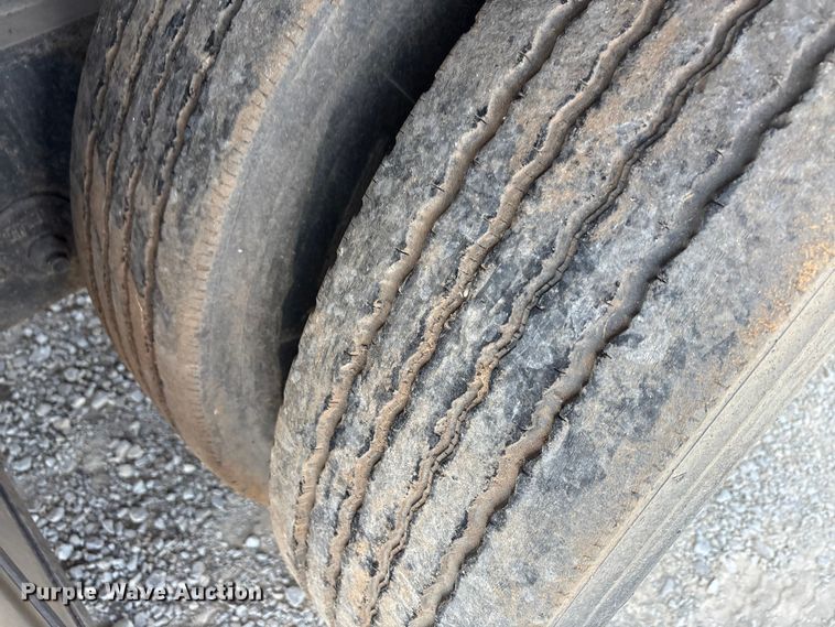 image for item EA7529 2000 Transcraft Eagle W2 48X96 side curtain trailer