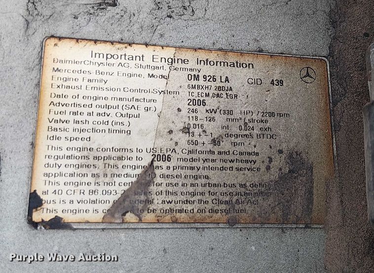 image for item EC1203 2007 Freightliner M2 semi truck