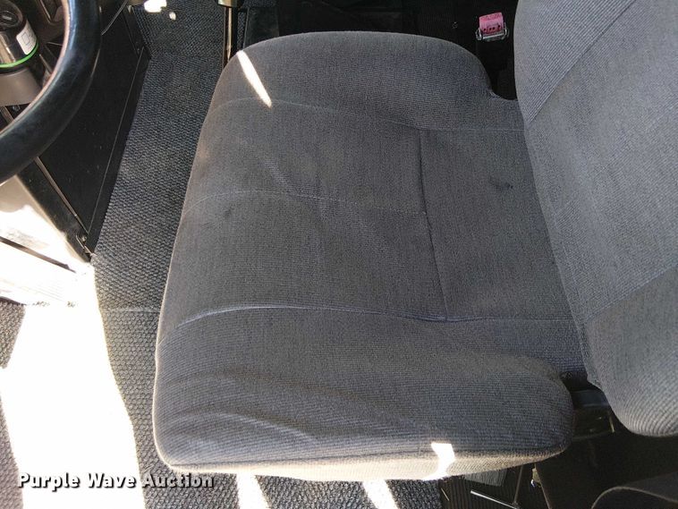 image for item EC1216 1995 Freightliner FLD 112 semi truck