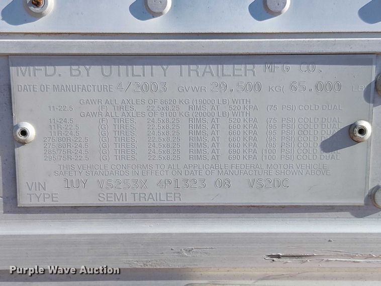 image for item EC1217 2004 Utility Trailer Manufacturer dry van trailer