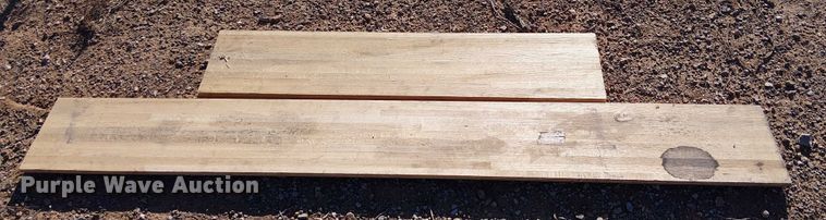 image for item EC1217 2004 Utility Trailer Manufacturer dry van trailer