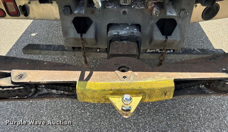 image for item EC3841 2012 International 4300 rollback truck