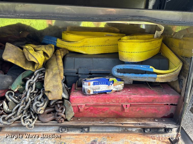 image for item EC3841 2012 International 4300 rollback truck