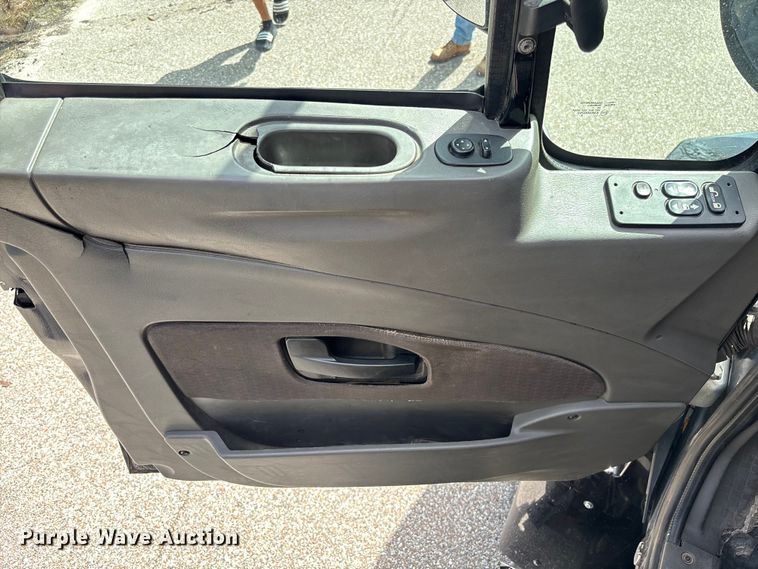 image for item EC3841 2012 International 4300 rollback truck