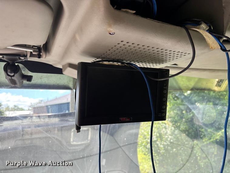 image for item EC3841 2012 International 4300 rollback truck