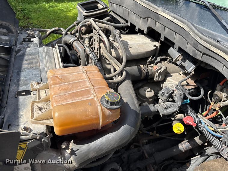 image for item EC3841 2012 International 4300 rollback truck