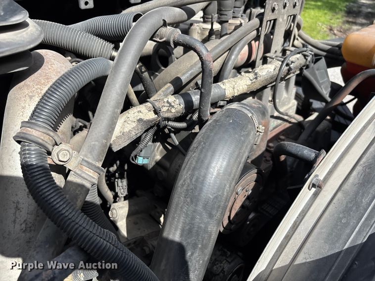 image for item EC3841 2012 International 4300 rollback truck