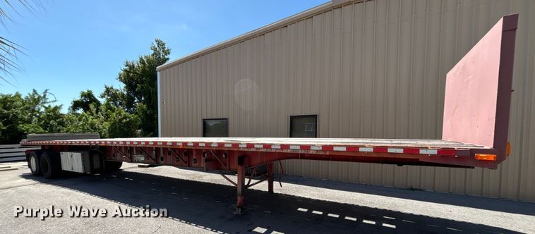 image for item EC3848 2004 Transcraft TL-80K F2 flatbed trailer