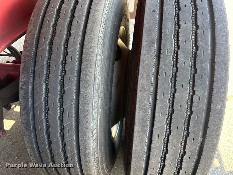 image for item EC3848 2004 Transcraft TL-80K F2 flatbed trailer