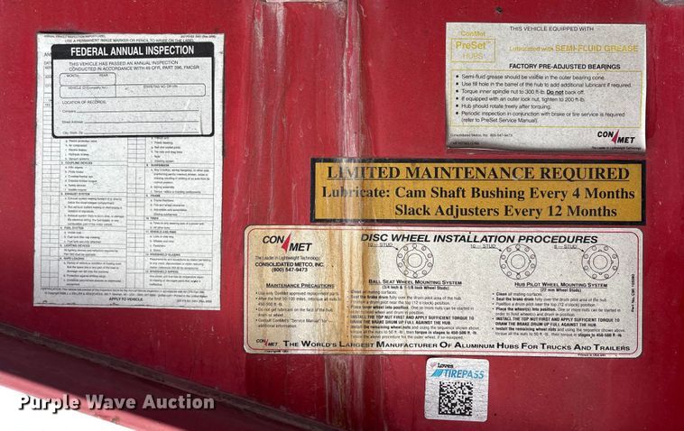 image for item EC3848 2004 Transcraft TL-80K F2 flatbed trailer