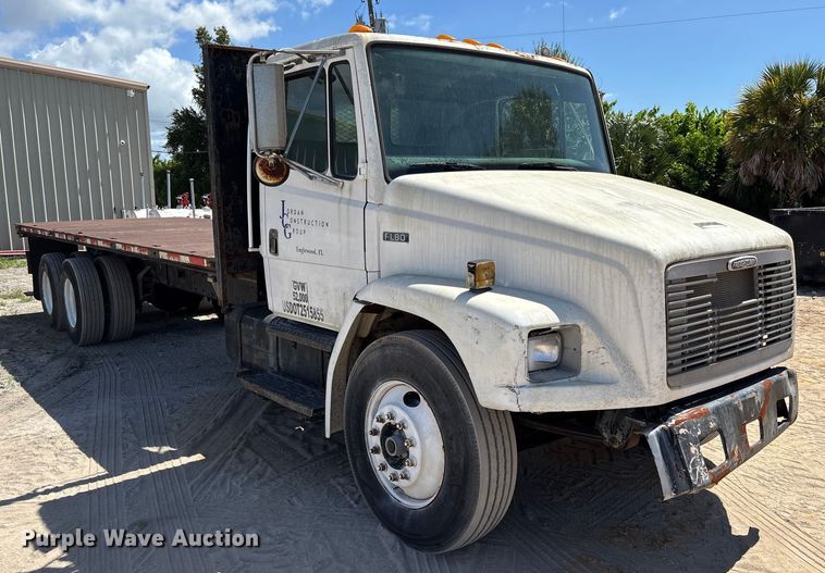 image for item EC3850 2001 Freightliner FL80 flatbed truck
