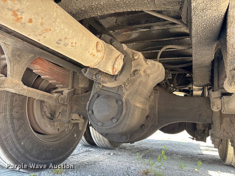 image for item EC3850 2001 Freightliner FL80 flatbed truck