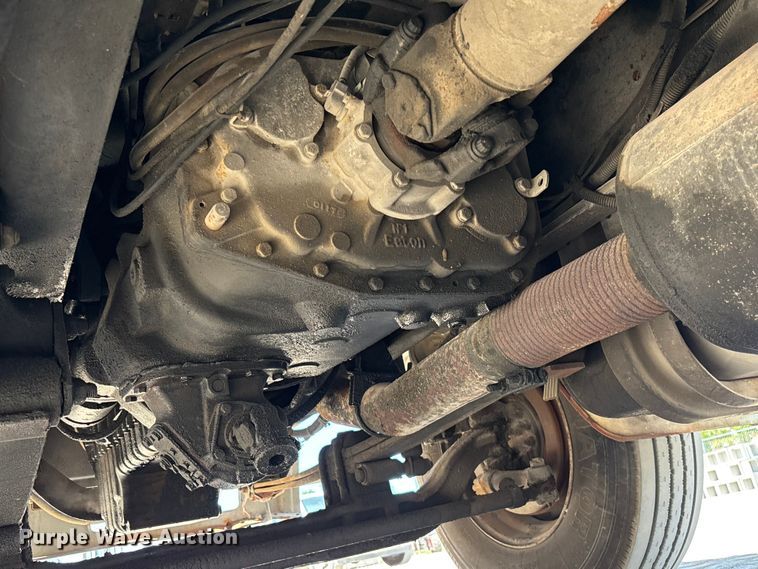 image for item EC3850 2001 Freightliner FL80 flatbed truck