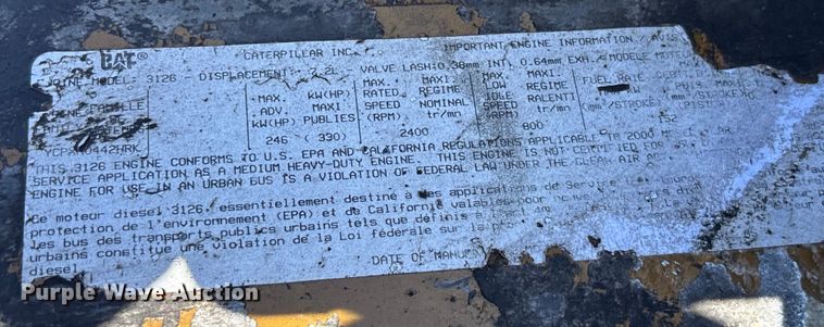 image for item EC3850 2001 Freightliner FL80 flatbed truck