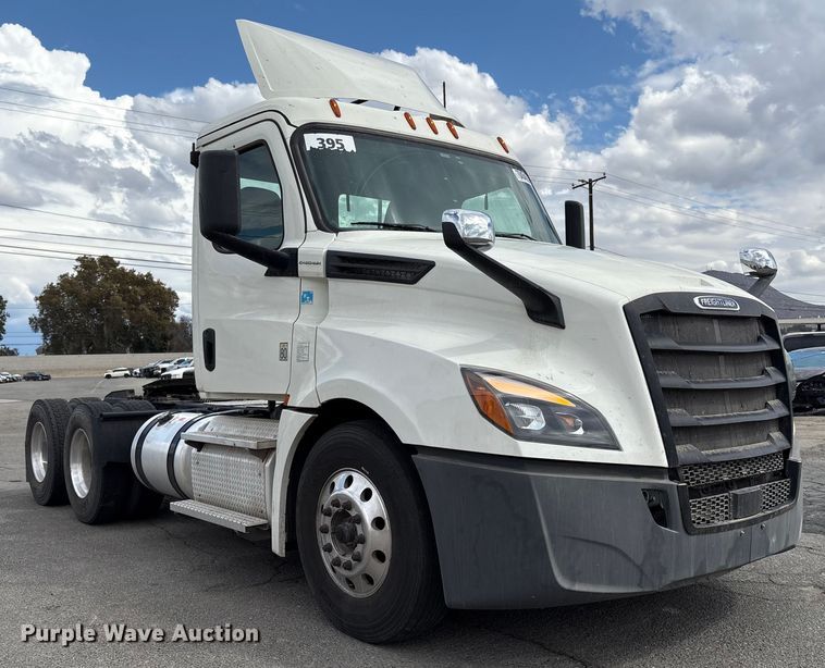 CAMIóN 2019 FREIGHTLINER