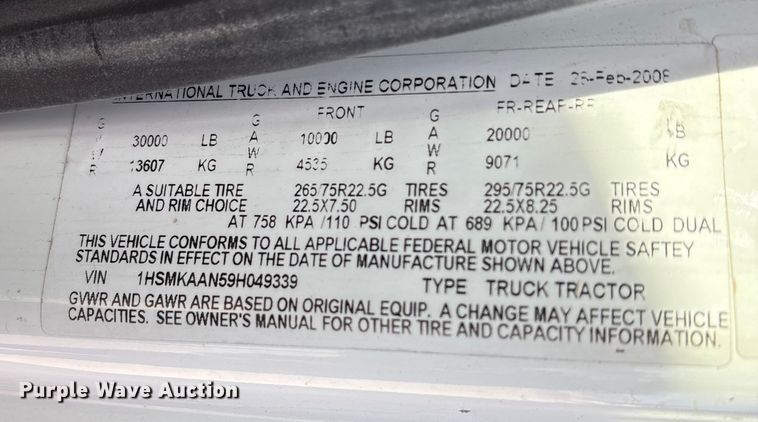 image for item EC8039 2009 International 4400 SBA  vacuum truck