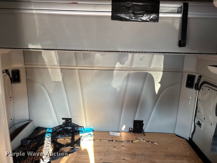 image for item ED2249 2021 Peterbilt 579 semi truck