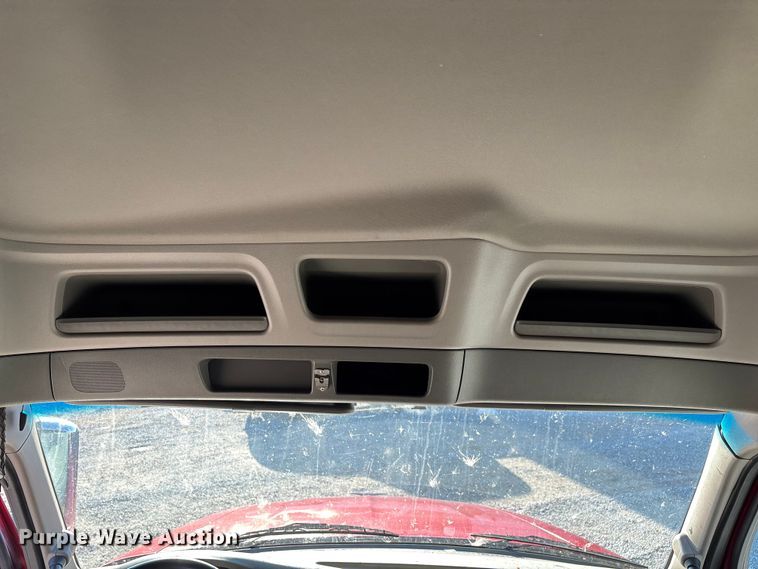 image for item ED2249 2021 Peterbilt 579 semi truck