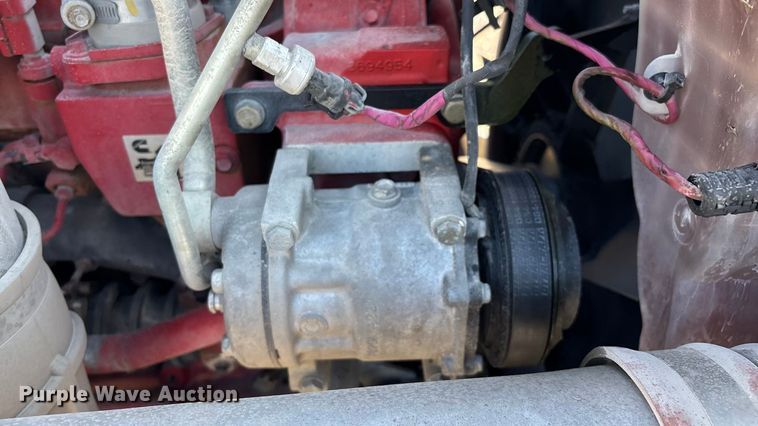 image for item ED2249 2021 Peterbilt 579 semi truck