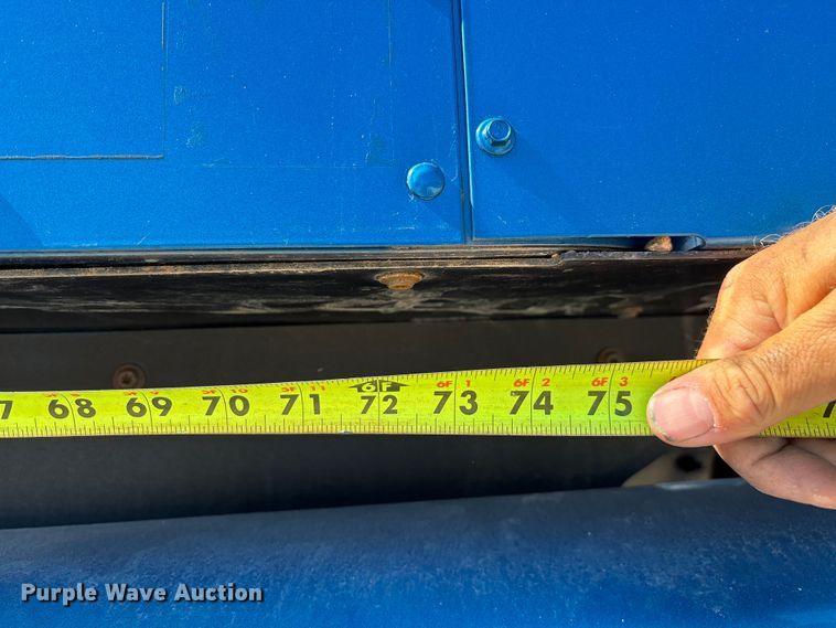 image for item ED2250 2022 Peterbilt 579 semi truck