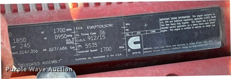 image for item ED2250 2022 Peterbilt 579 semi truck