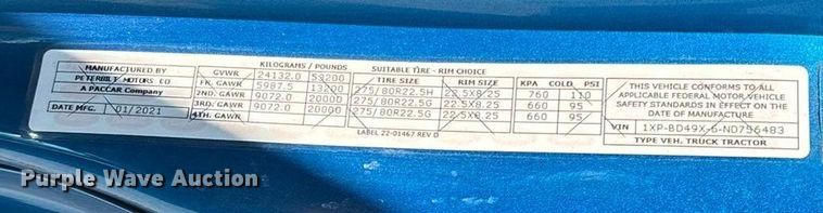 image for item ED2250 2022 Peterbilt 579 semi truck