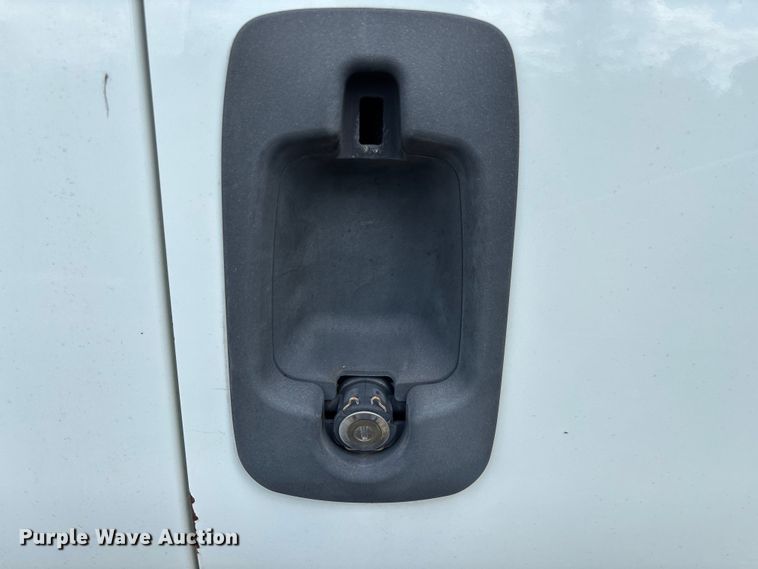 image for item ED2256 2007 International 4300 flatbed truck