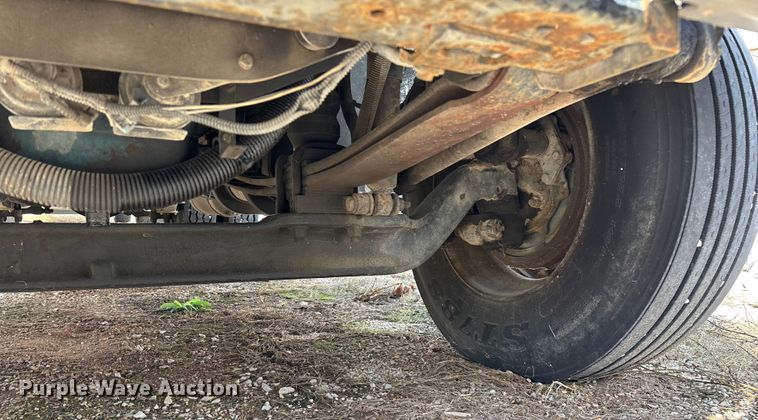 image for item ED2256 2007 International 4300 flatbed truck