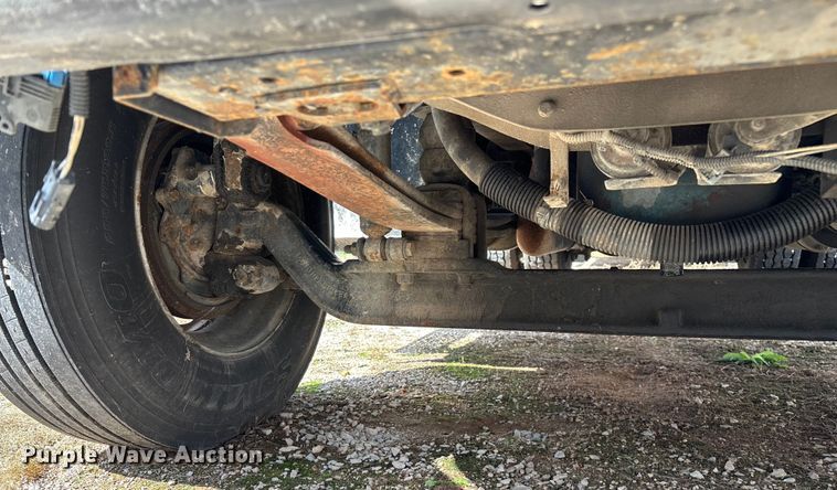 image for item ED2256 2007 International 4300 flatbed truck