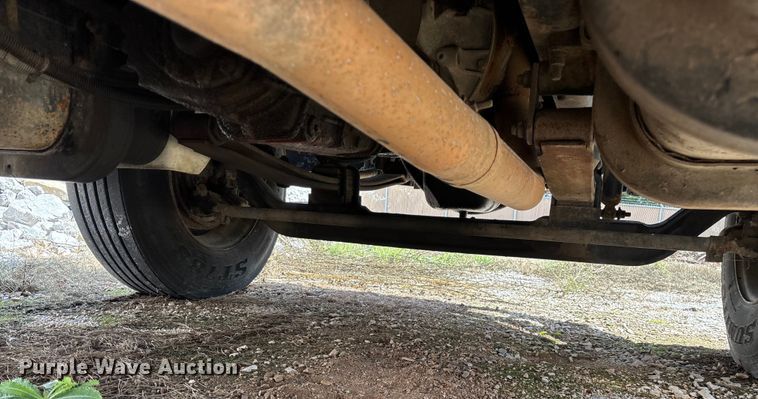 image for item ED2256 2007 International 4300 flatbed truck