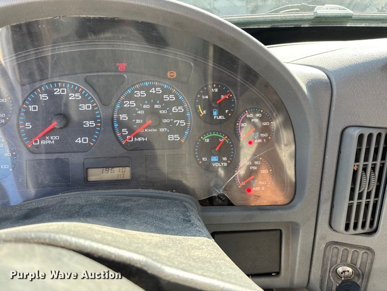 image for item ED2256 2007 International 4300 flatbed truck