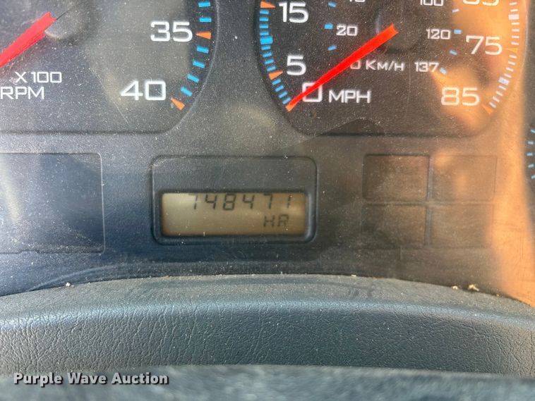 image for item ED2256 2007 International 4300 flatbed truck