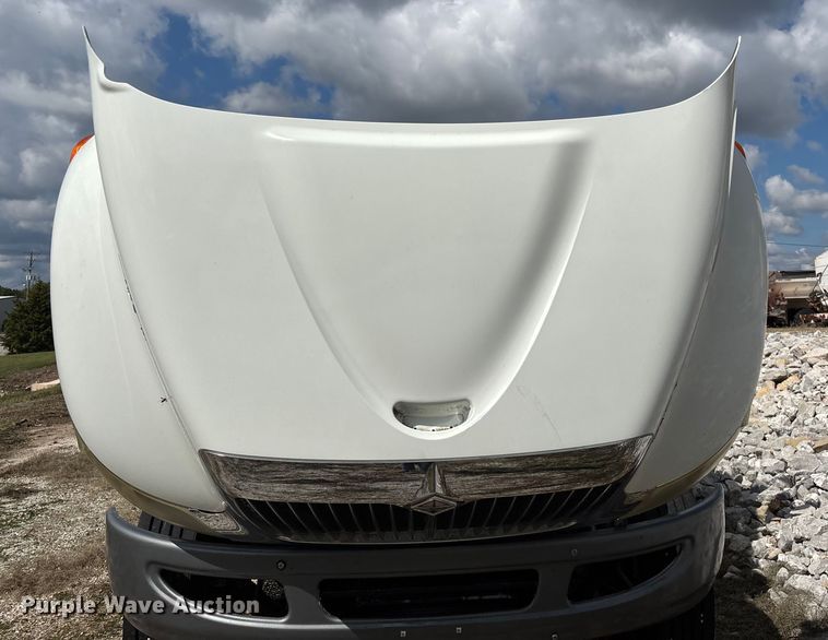 image for item ED2256 2007 International 4300 flatbed truck