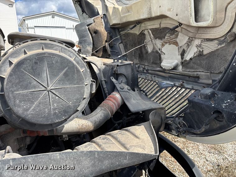 image for item ED2256 2007 International 4300 flatbed truck