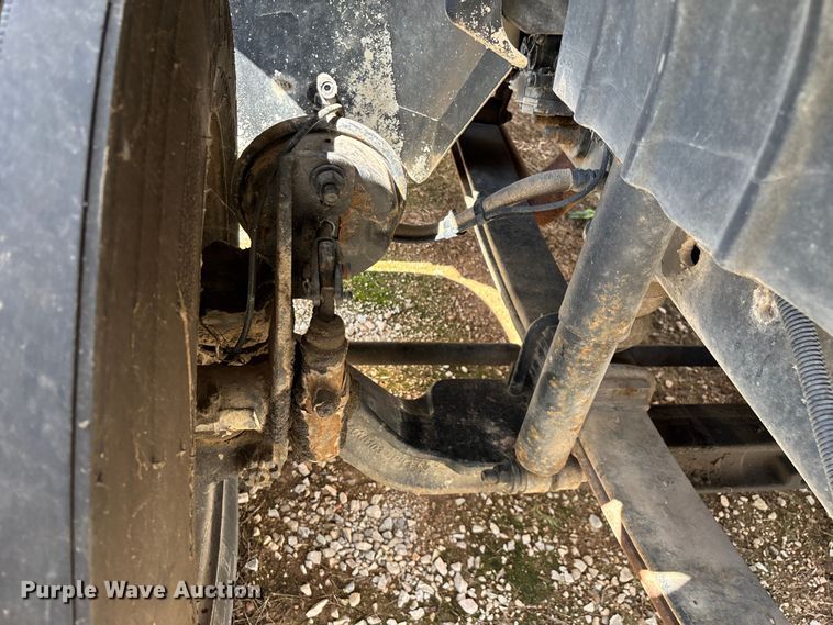 image for item ED2256 2007 International 4300 flatbed truck