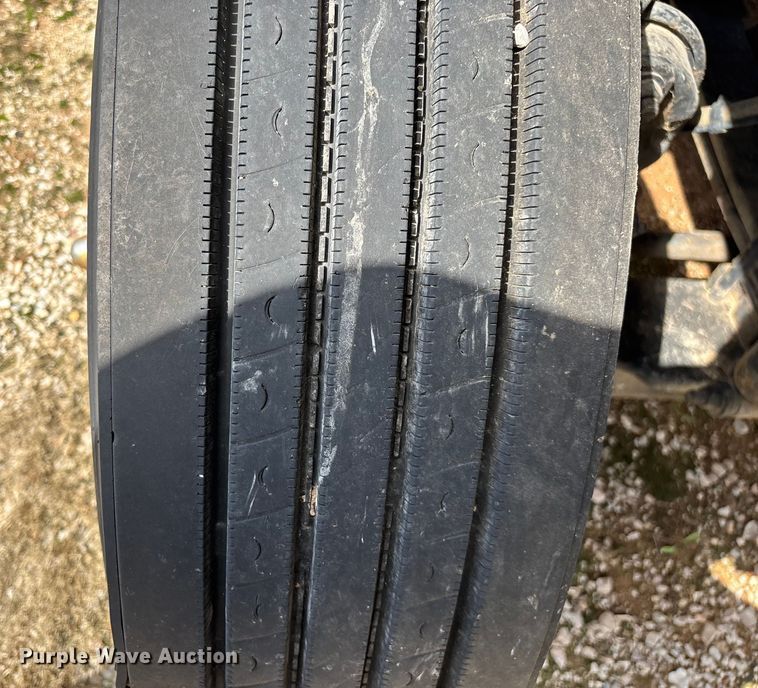 image for item ED2256 2007 International 4300 flatbed truck