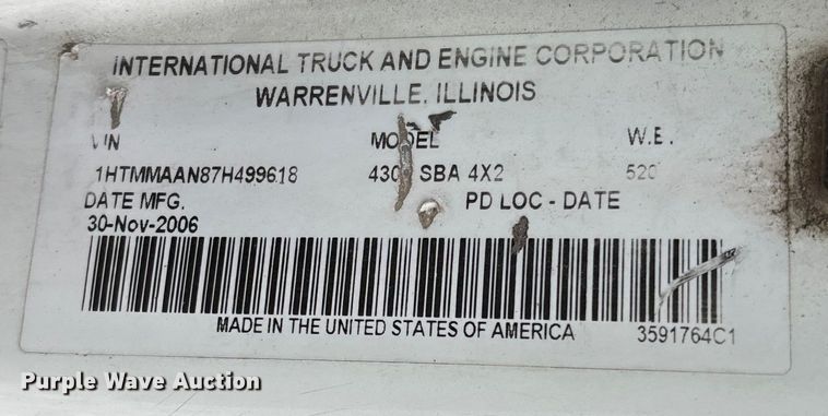 image for item ED2256 2007 International 4300 flatbed truck