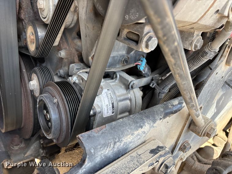 image for item ED2263 2014 Kenworth T660 semi truck