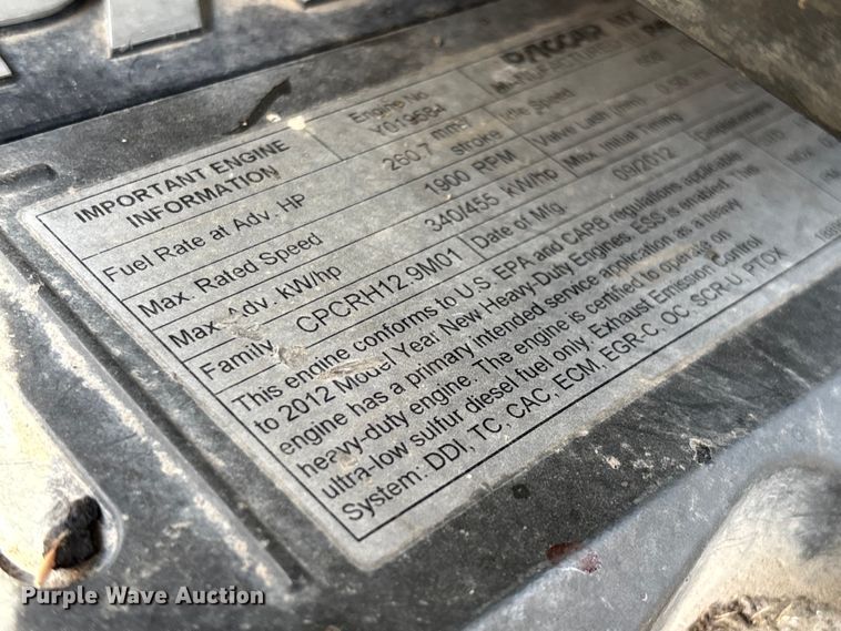 image for item ED2263 2014 Kenworth T660 semi truck