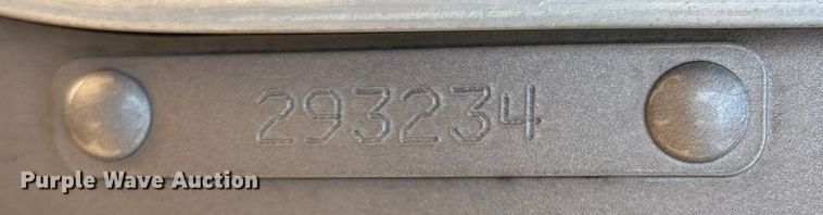 image for item ED2263 2014 Kenworth T660 semi truck