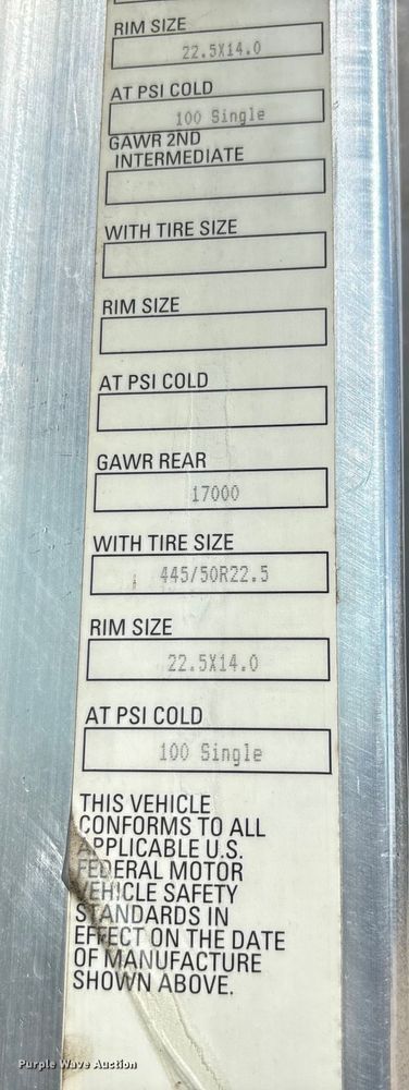 image for item ED2263 2014 Kenworth T660 semi truck