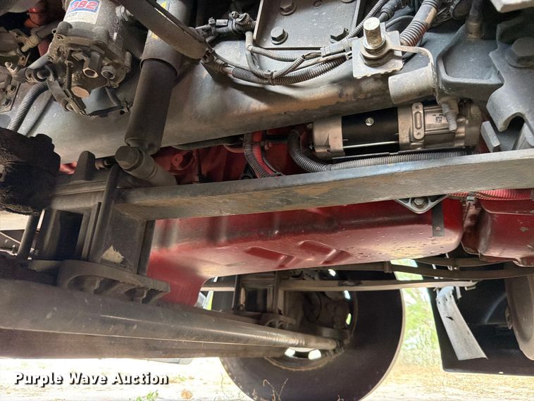 image for item ED5917 2019 International LT625 semi truck