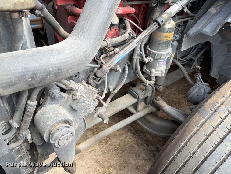 image for item ED5917 2019 International LT625 semi truck